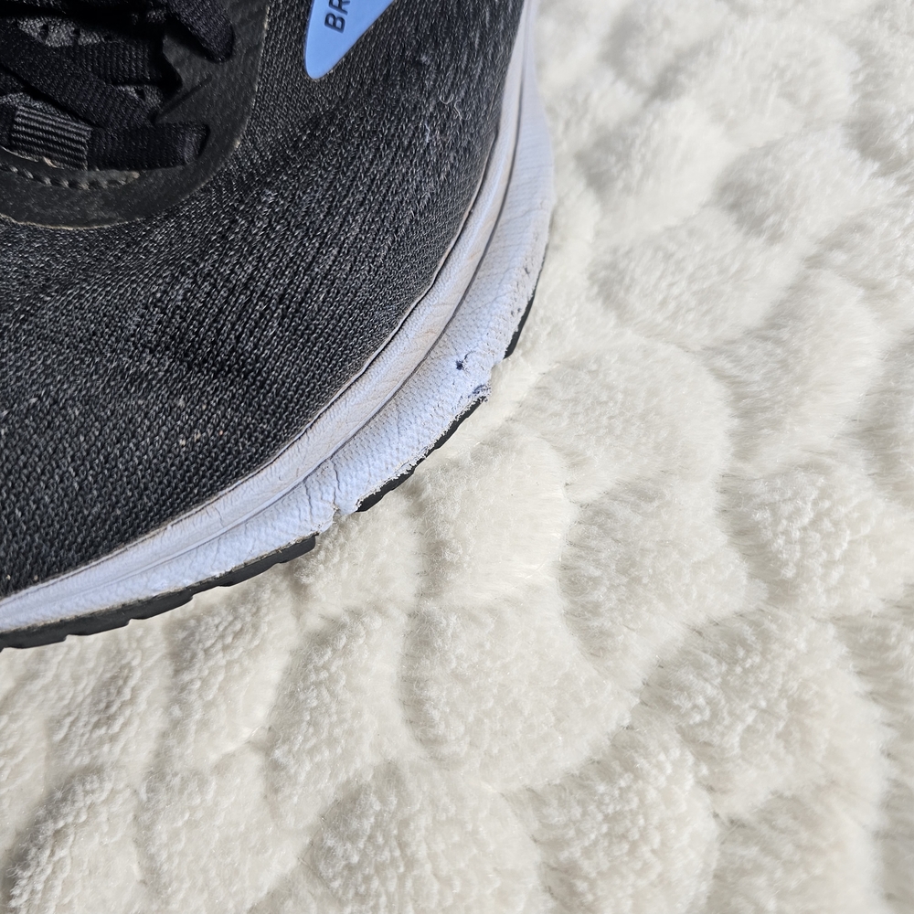 Brooks Black and Blue Athletic Shoes - Picture 6 of 10